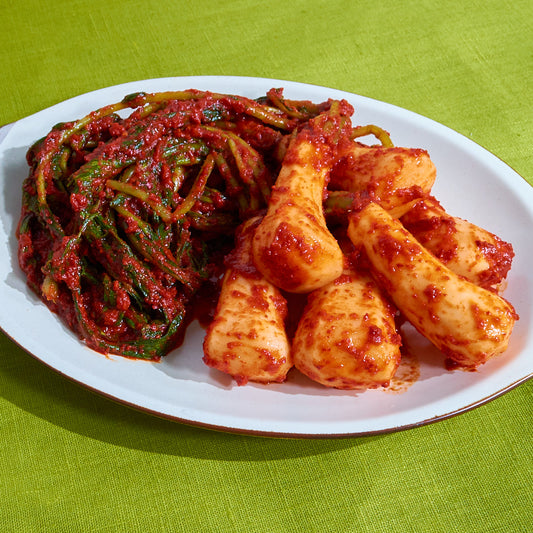 총각김치 Ponytail Radish Kimchi (GF, DF)