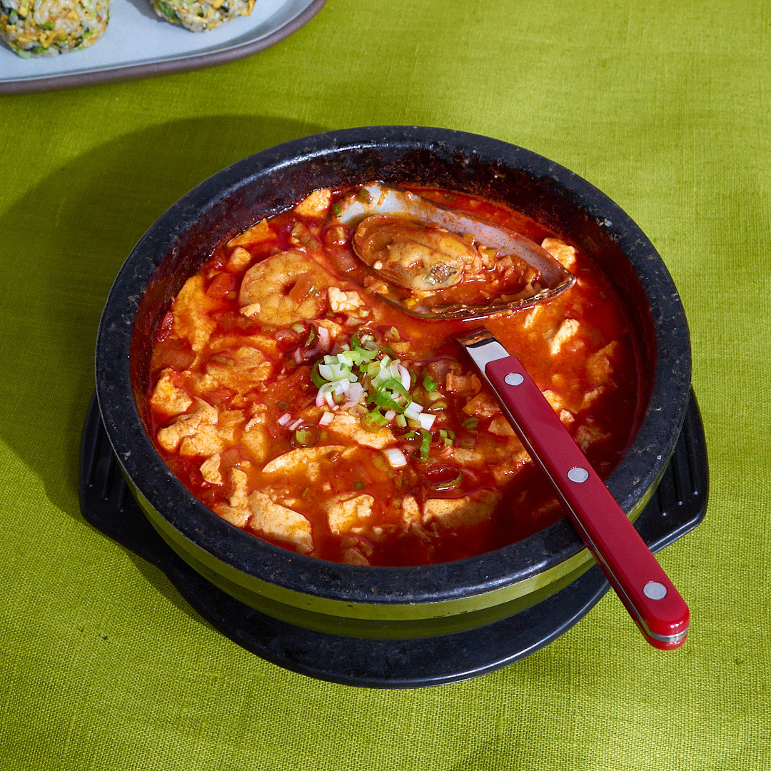 해물 순두부 Spicy Seafood Sundubu Soup (DF)
